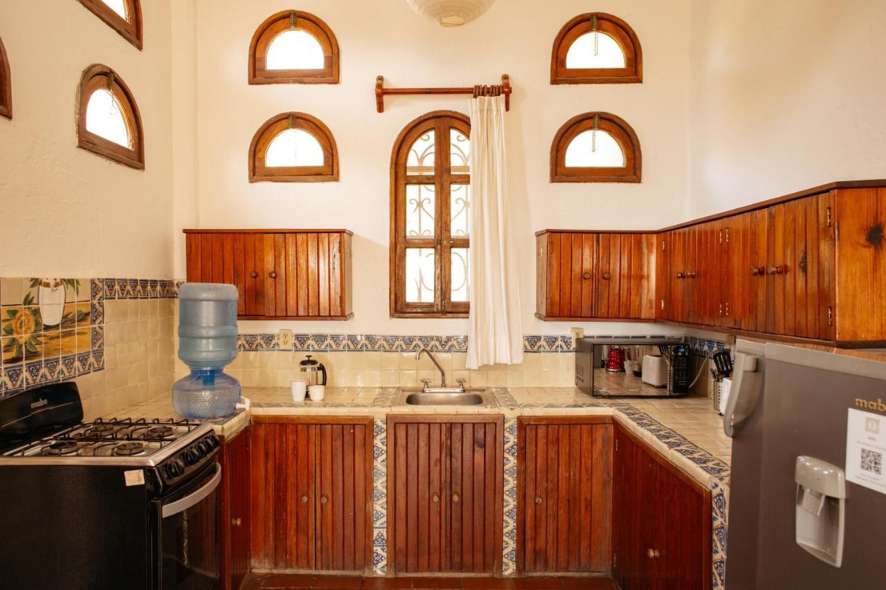 بيت شباب Tabachin Del Puerto Brisas de Zicatela المظهر الخارجي الصورة
